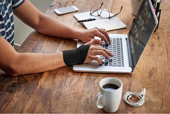 Daumenschutzbandage | Pro Stück | Schwarz und Blau - Image 5